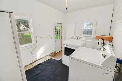 304 W Elm Street, Marion City, MI 48811 - Photo 9