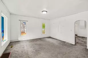 304 W Elm St, Marion City, MI 48811 - Photo 5