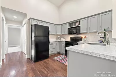 315 NW Xing, Holland, MI 49423 - Photo 7