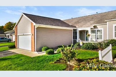 735 Strawberry Valley Avenue NW #49, Comstock Park, MI 49321 - Photo 7