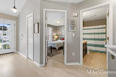 735 Strawberry Valley Avenue NW #49, Comstock Park, MI 49321 - Photo 23