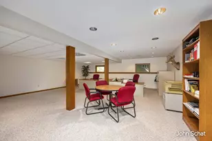 4570 Jacob St SW, Wyoming, MI 49418 - Photo 33