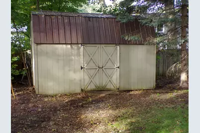 1301 Linden Drive, Muskegon, MI 49445 - Photo 27