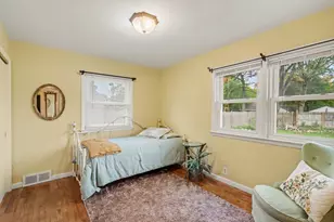 8137 Lorac St, Portage, MI 49002 - Photo 9