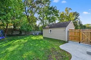 1214 Edna St SE, Grand Rapids, MI 49507 - Photo 25