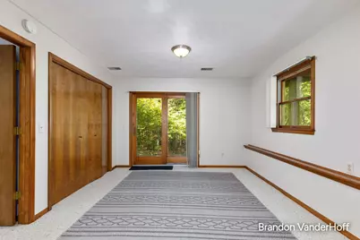 8925 Sorrento Ridge Drive SE, Byron Center, MI 49315 - Photo 27