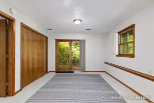 8925 Sorrento Ridge Dr SE, Byron Center, MI 49315 - Photo 27