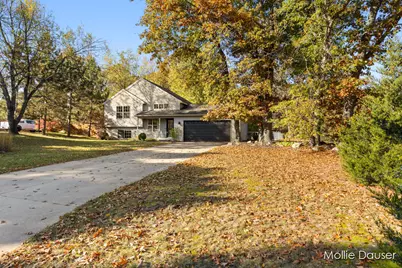 11545 Holmden Court NE, Rockford, MI 49341 - Photo 3