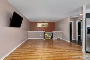 11545 Holmden Ct NE, Rockford, MI 49341 - Photo 5