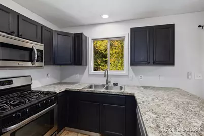 11545 Holmden Court NE, Rockford, MI 49341 - Photo 9