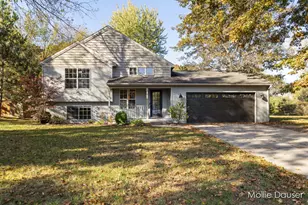 11545 Holmden Ct NE, Rockford, MI 49341 - Photo 1