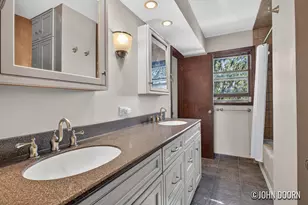 3354 Devon Dr NE, Grand Rapids, MI 49546 - Photo 19