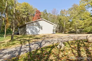 3667 10 Mile Rd NE, Rockford, MI 49341 - Photo 7