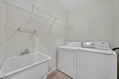 1811 Maple Park Drive E, Canton, MI 48188 - Photo 39