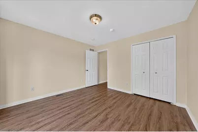 1811 Maple Park Drive E, Canton, MI 48188 - Photo 37