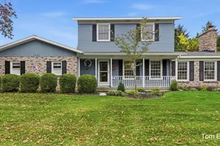 1646 Oldtown Rd SE, Grand Rapids, MI 49508 - Photo 1