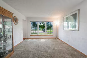 132 Kensington Ct, Battle Creek, MI 49015 - Photo 11