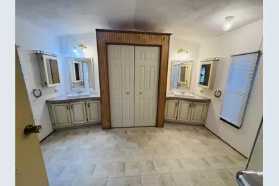 58 S Green Meadows Street SE, Grand Rapids, MI 49548 - Photo 9