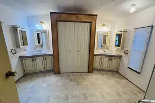 58 S Green Meadows Street SE, Grand Rapids, MI 49548 - Photo 9