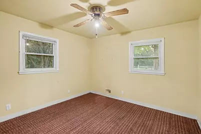 2302 W Milham Avenue, Portage, MI 49024 - Photo 19