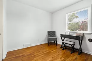 1812 Carlsbrook Ln, Portage, MI 49024 - Photo 19