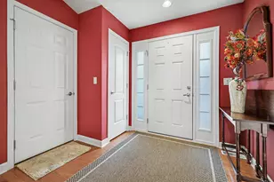 3886 Pemberton Dr SE, Grand Rapids, MI 49508 - Photo 5