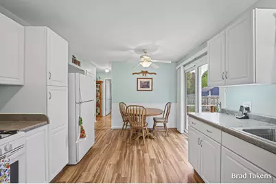 1864 Woodrun Drive SE, Lowell, MI 49331 - Photo 9