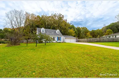 1864 Woodrun Drive SE, Lowell, MI 49331 - Photo 33