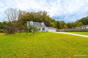 1864 Woodrun Dr SE, Lowell, MI 49331 - Photo 33