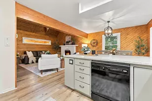 3385 4 Mile Rd NE, Grand Rapids, MI 49525 - Photo 27