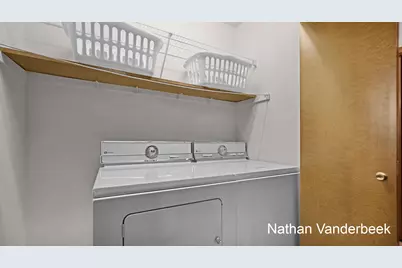 230 S State Street #101, Zeeland, MI 49464 - Photo 19