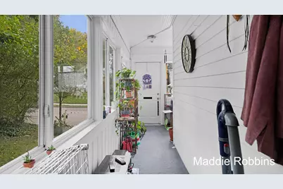 41 Grove Street NE, Grand Rapids, MI 49505 - Photo 3