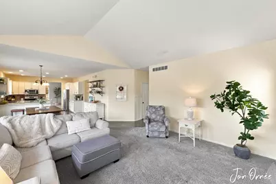 8621 Sun Park Drive, Zeeland, MI 49464 - Photo 5