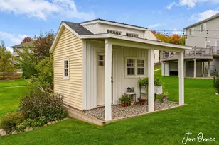 8621 Sun Park Dr, Zeeland, MI 49464 - Photo 49