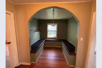 235 W Larch Avenue, Muskegon, MI 49441 - Photo 9