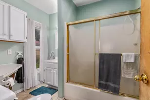 1411 Alpine Avenue Northwest, Grand Rapids, MI 49504 - Photo 11
