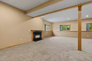 2901 Hoogewind Dr NW, Grand Rapids, MI 49544 - Photo 33