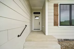 2560 Noellyn Dr, Berrien Springs, MI 49103 - Photo 11