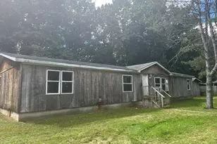 11253 Wildwood Dr, Marshall, MI 49068 - Photo 1