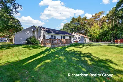 13496 Oakfield Lane, Grand Haven, MI 49417 - Photo 35