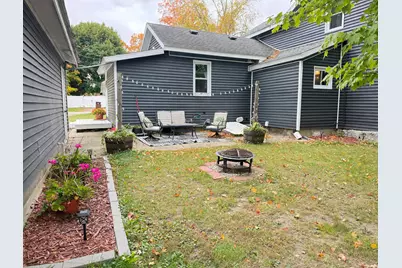 204 N Chippewa Street, Shepherd, MI 48883 - Photo 5