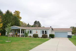 400 S Main St, Climax, MI 49034 - Photo 1