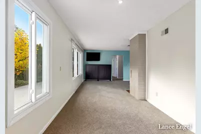 3348 Poinsettia Avenue SE, Grand Rapids, MI 49508 - Photo 7