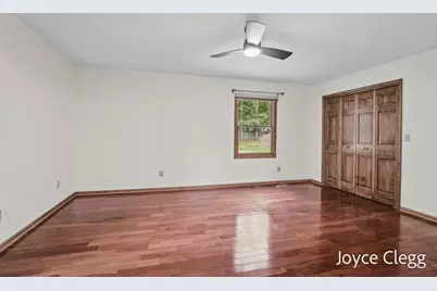 12087 Sandy Woods Drive, Grand Haven, MI 49417 - Photo 17