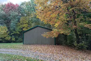 2456 E Chicago Rd, Jonesville, MI 49250 - Photo 27