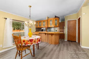 1556 Pinedale Dr, Hastings, MI 49058 - Photo 9