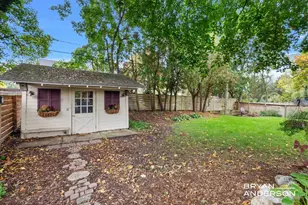 2504 Beechwood Dr SE, East Grand Rapids, MI 49506 - Photo 53