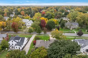 2504 Beechwood Dr SE, East Grand Rapids, MI 49506 - Photo 61