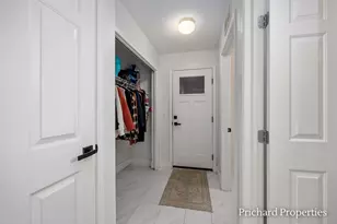 5715 W Grove Dr SE, Kentwood, MI 49512 - Photo 19