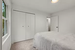 222 W Grant St, Hastings, MI 49058 - Photo 9